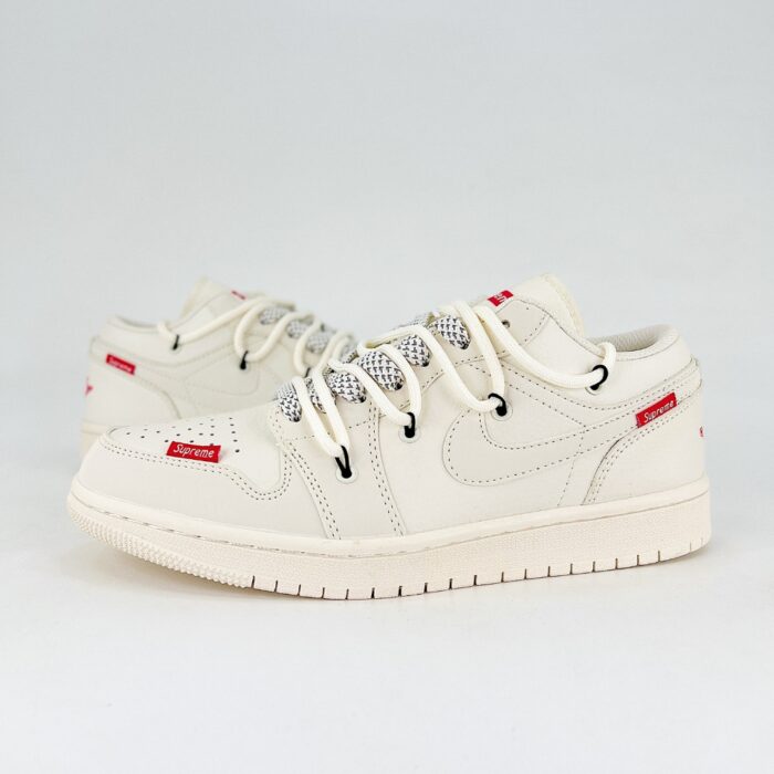 NIKE AIR JORDAN 1 LOW RED SUPREME WHITE - Image 2