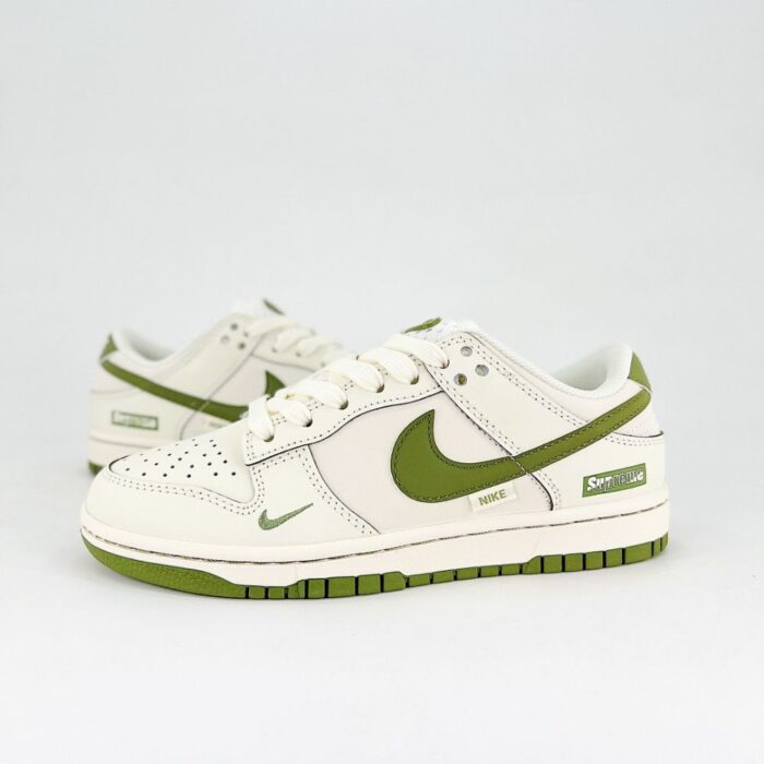 NIKE DUNK SB LOW X SUPREME OLIVE WHITE - Image 4