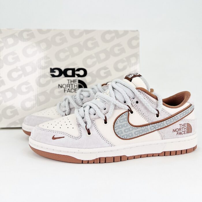 NIKE SB DUNK LOW X THE NORTH FACE X CDG GRAY BROWN XX3168 110 - Image 2