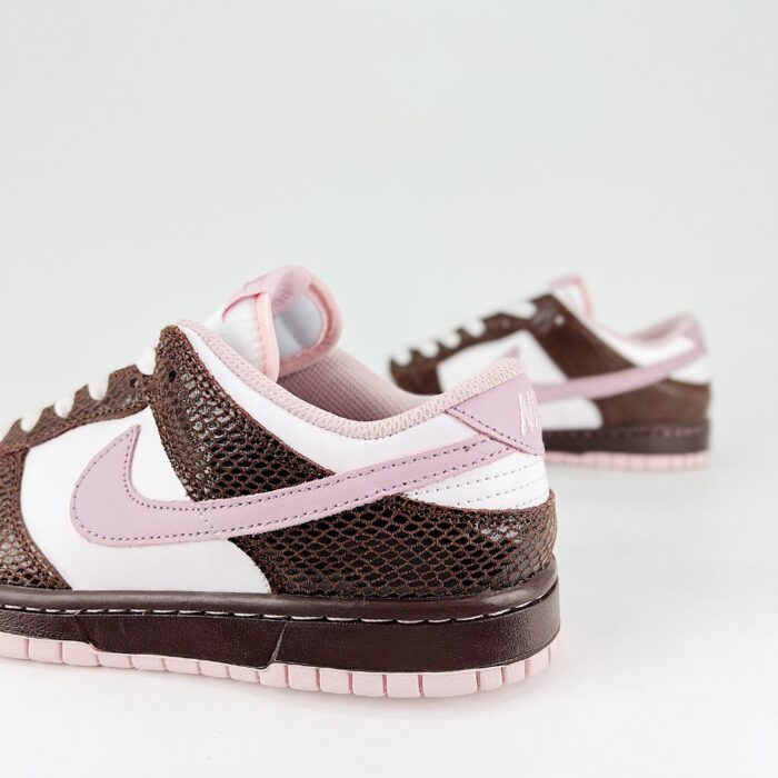 NIKE DUNK LOW SE MEDIUM ASH VAST GREY PLATINUM VIOLET TAUPE GREY HV6932 299 - Image 3