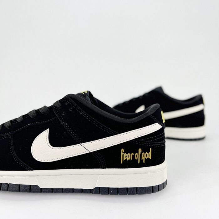 NIKE SB DUNK LOW X FEAR OF GOD BLACK BEIGE GOLD HOOK KK1333 016 - Image 3