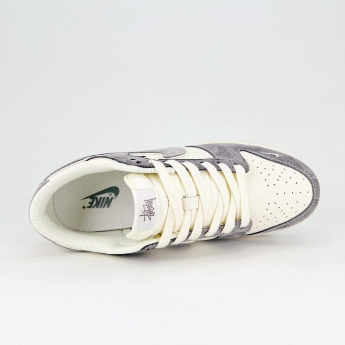 NIKE SB DUNK LOW STUSSY ASH CREAM WHITE GRAY YX5066 252 - Image 4