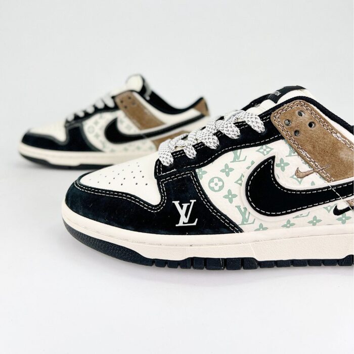 NIKE SB DUNK LOW X LOUIS VUITTON BROWN - Image 4