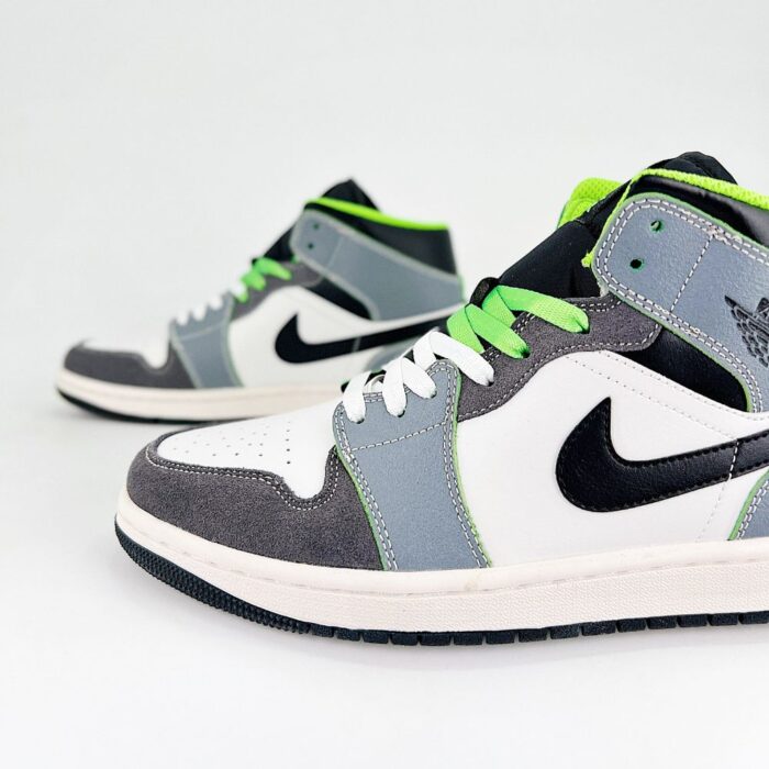 NIKE AIR JORDAN 1 MID SE IRON GRAY HQ3829 001 - Image 4