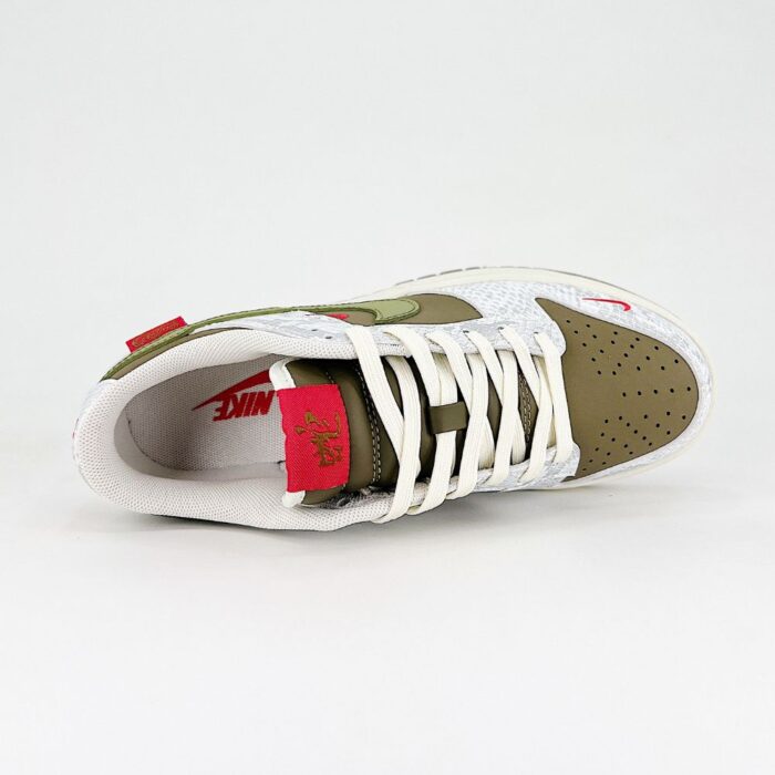 NIKE SB DUNK LOW LUNAR YEAR OF THE SNAKE OLIVE WHITE - Image 4