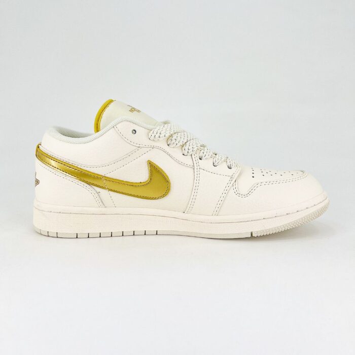 NIKE DUNK SB LOW X THE NORTH FACE NE ZHA WHITE - Image 6