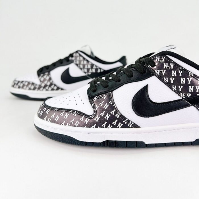 NIKE DUNK SB LOW X MLB BLACK WHITE - Image 4