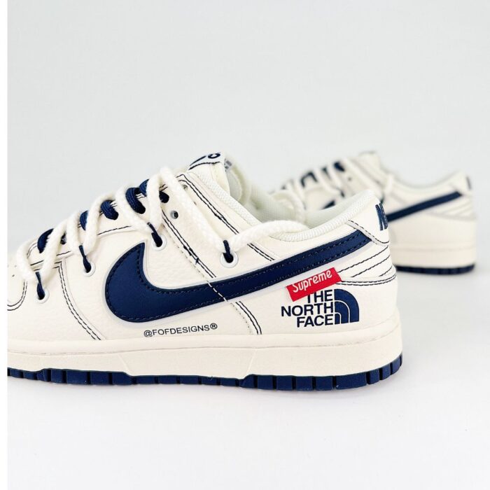 NIKE DUNK SB LOW X SUPREME X THE NORTH FACE NAVY WHITE - Image 5