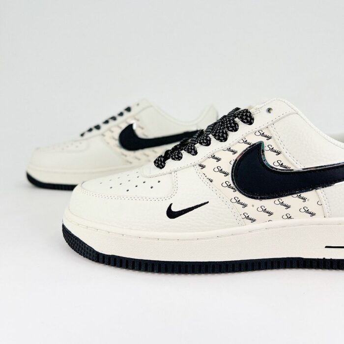 NIKE AIR FORCE 1 X STUSSY BLACK BEIGE - Image 4