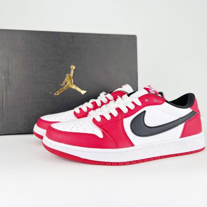 NIKE AIR JORDAN 1 LOW OG CHICAGO WHITE BLACK RED - Image 2