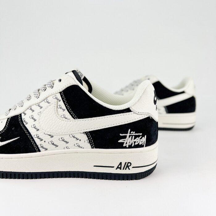 NIKE AIR FORCE 1 07 LOW STUSSY JOINT BLACK WHITE ENGLISH XZ6188 671 - Image 3