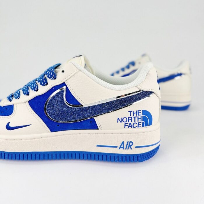 NIKE AIR FORCE 1 LOW X THE NORTH FACE ULTRAMARINE BLUE - Image 5