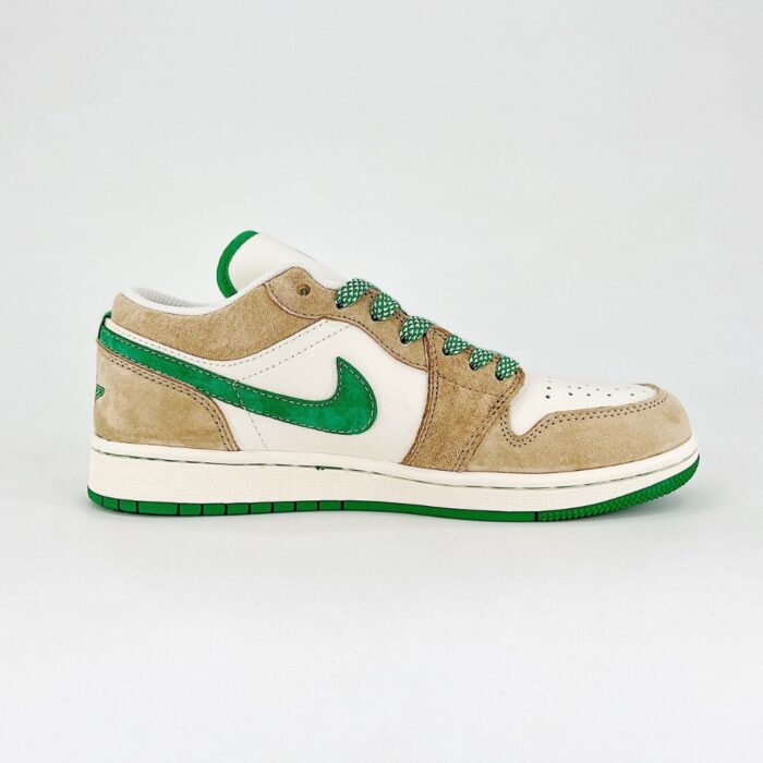 NIKE AIR JORDAN 1 LOW X GUCCI WHITE GREEN BROWN - Image 3