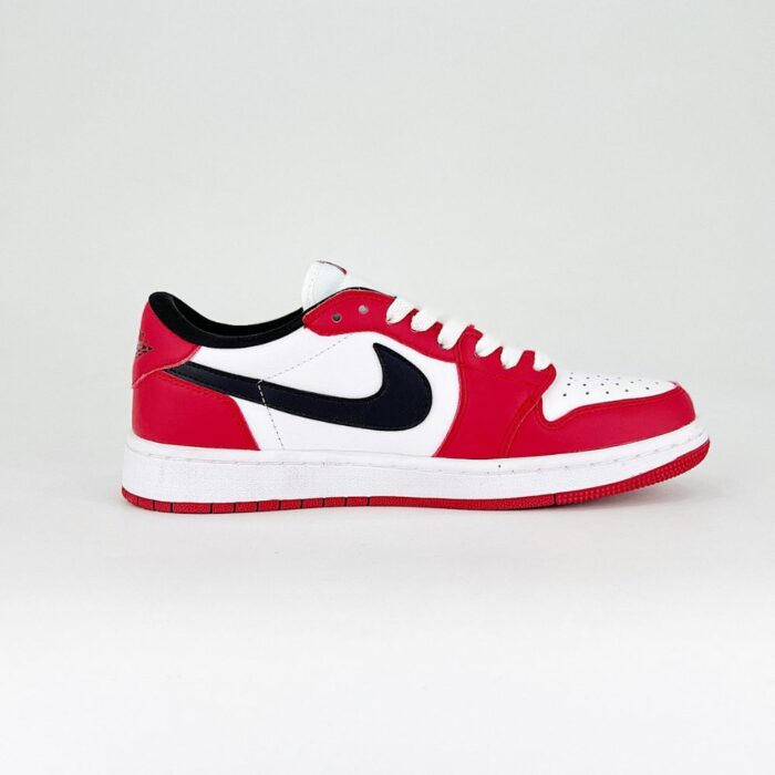 NIKE AIR JORDAN 1 LOW OG CHICAGO WHITE BLACK RED - Image 5