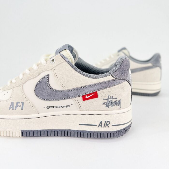 NIKE AIR FORCE 1 X STUSSY GREY BEIGE - Image 3