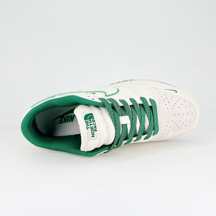 NIKE SB DUNK LOW X THE NORTH FACE GREEN WHITE - Image 6