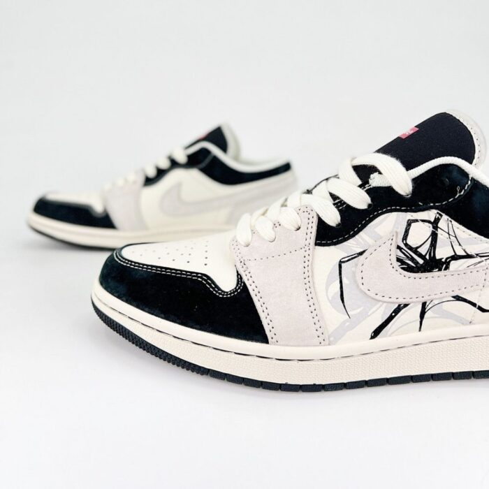 NIKE AIR JORDAN 1 LOW X SUPREME SPIDER BLACK WHITE - Image 6