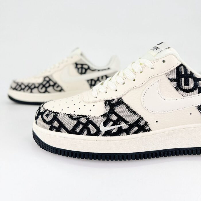 NIKE AIR FORCE 1 LOW X BURBERRY BLACK WHITE - Image 6