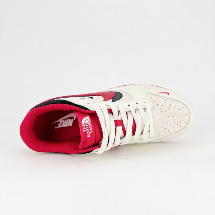 NIKE DUNK SB LOW X THE NORTH FACE RED BEIGE - Image 6