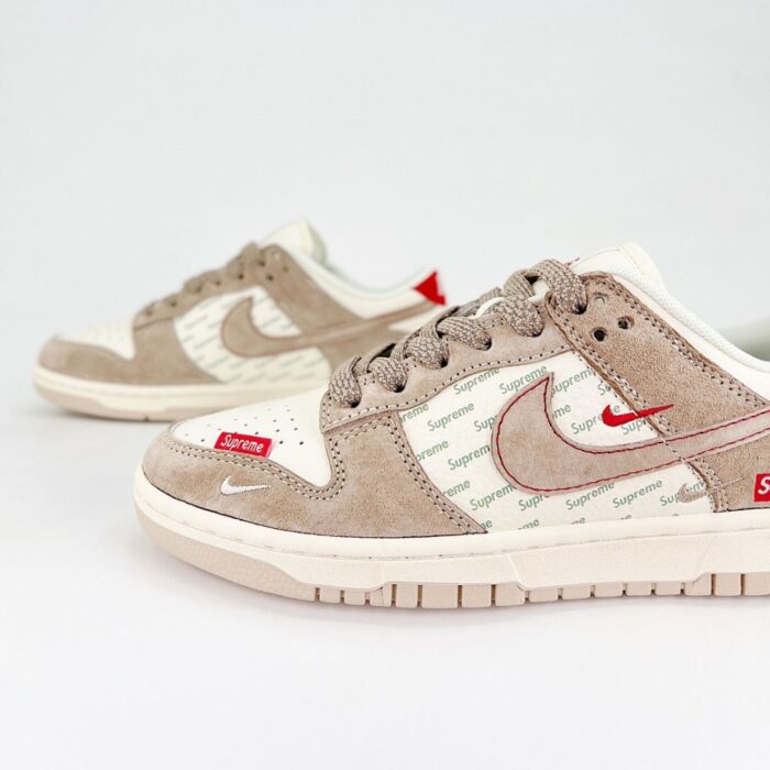 NIKE DUNK SB LOW X SUPREME BROWN WHITE RED - Image 6