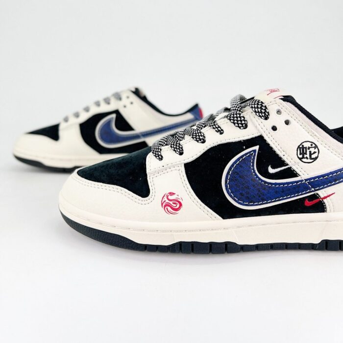 NIKE DUNK SB LOW X STUSSY LUNAR YEAR OF THE SNAKE NAVY BLACK WHITE - Image 6