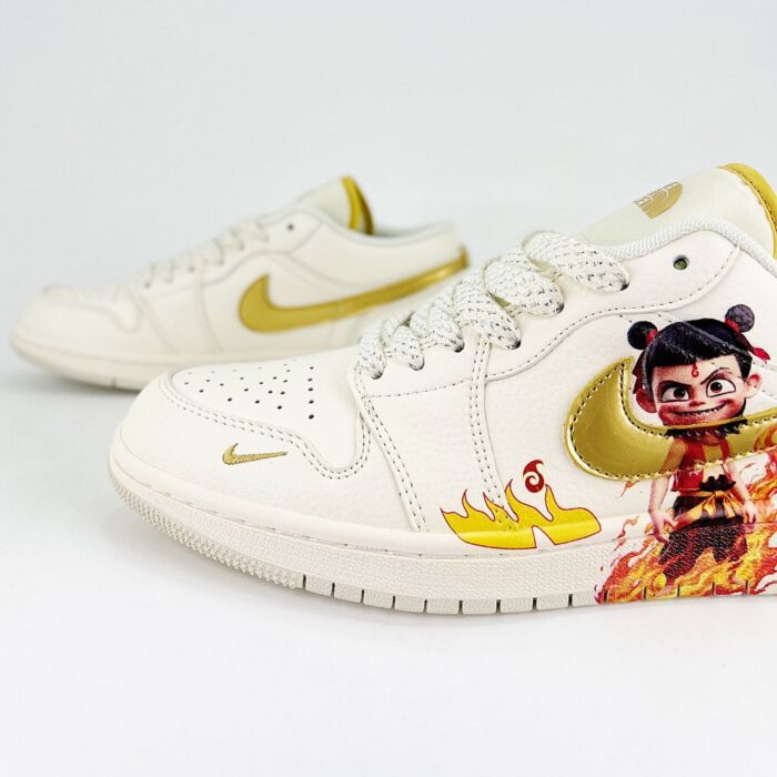 NIKE DUNK SB LOW X THE NORTH FACE NE ZHA WHITE - Image 3