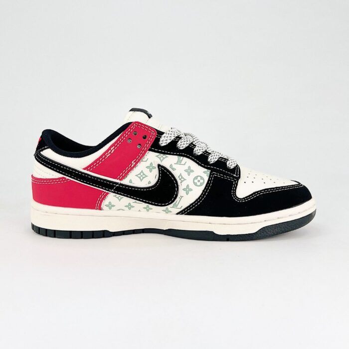 NIKE SB DUNK LOW X LOUIS VUITTON RED - Image 7