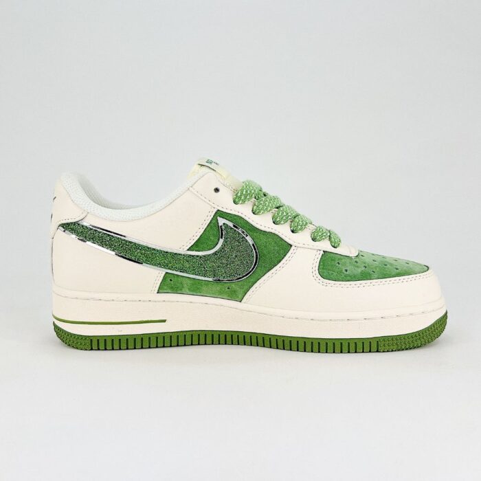 NIKE AIR FORCE 1 LOW X THE NORTH FACE GREEN - Image 7