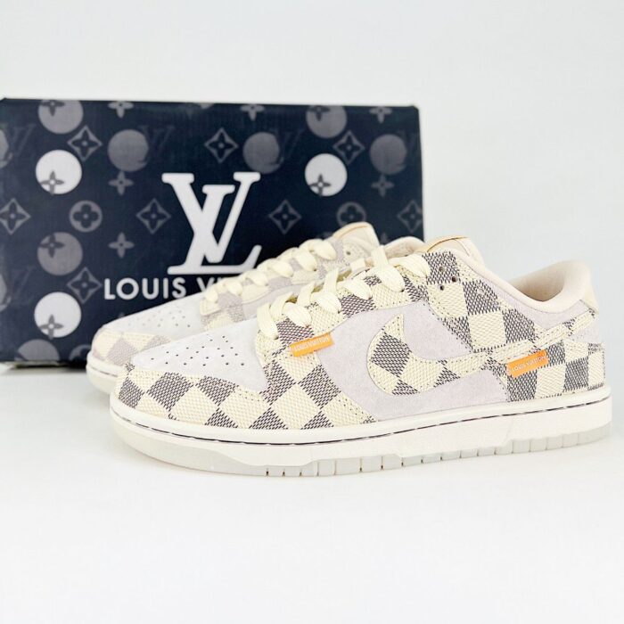 NIKE SB DUNK LOW X LOUIS VUITTON DAMIER AZUR BEIGE - Image 2