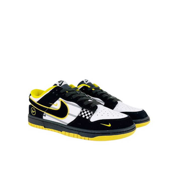 NIKE SB DUNK LOW BLACK WHITE YELLOW