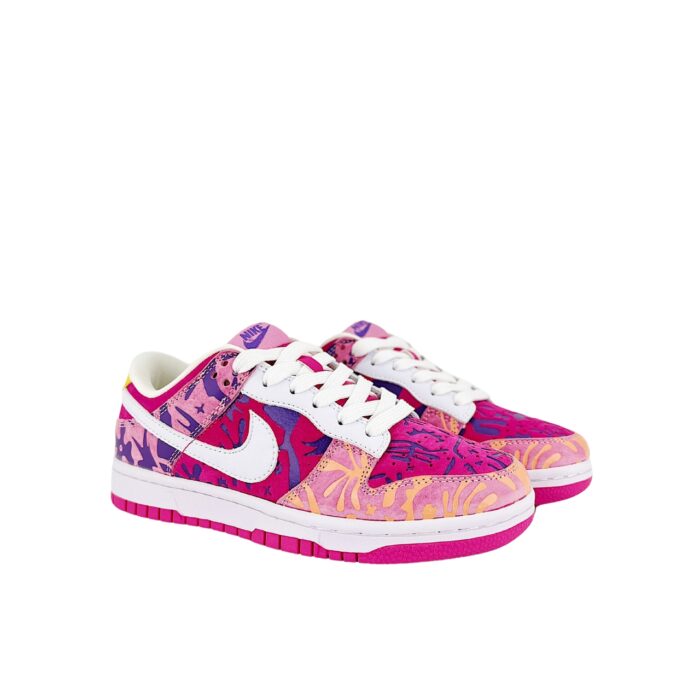 NIKE AIR FORCE 1 07 LV8 LOW WMNS RED PLUM DD5516 584