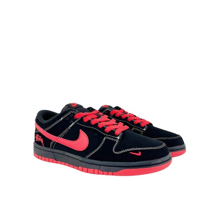 NIKE SB DUNK LOW X STUSSY BLACK RED HOOK