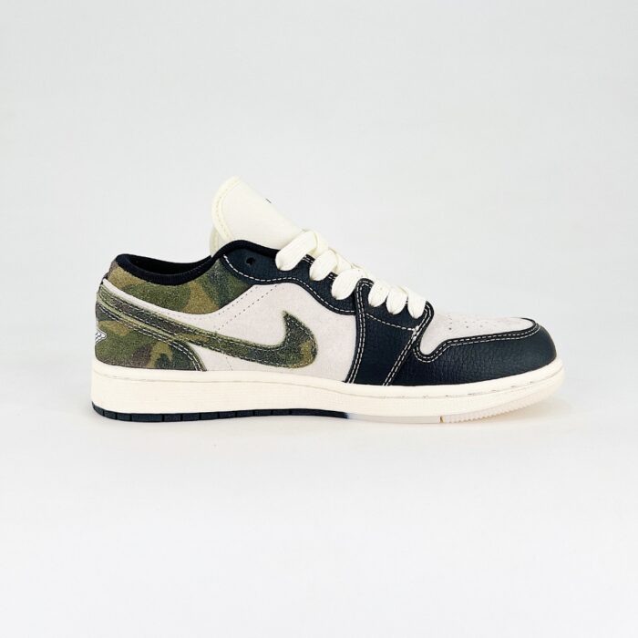 NIKE AIR JORDAN 1 LOW X THE NORTH FACE BLACK GREEN DM9188 013 - Image 2