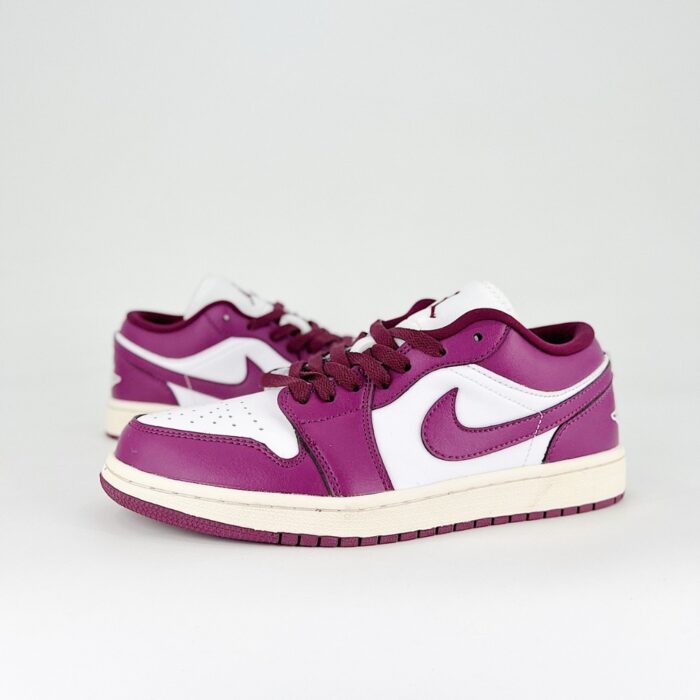 NIKE AIR JORDAN 1 LOW WHITE FIREBERRY DC0774 161 - Image 2