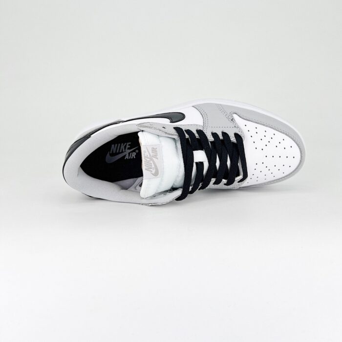 NIKE AIR JORDAN 1 LOW BARONS CZ0790 110 - Image 3