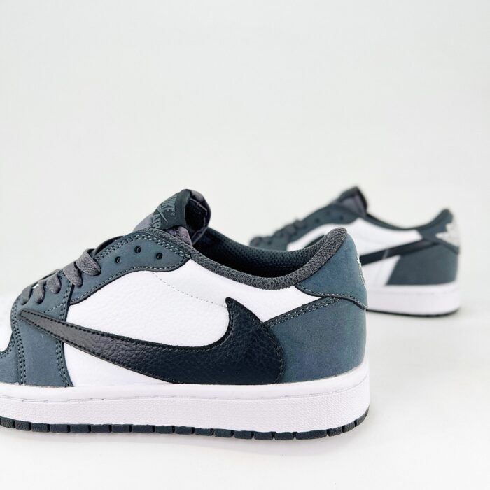 NIKE AIR JORDAN 1 LOW SUEDE NAVY BLUE - Image 3