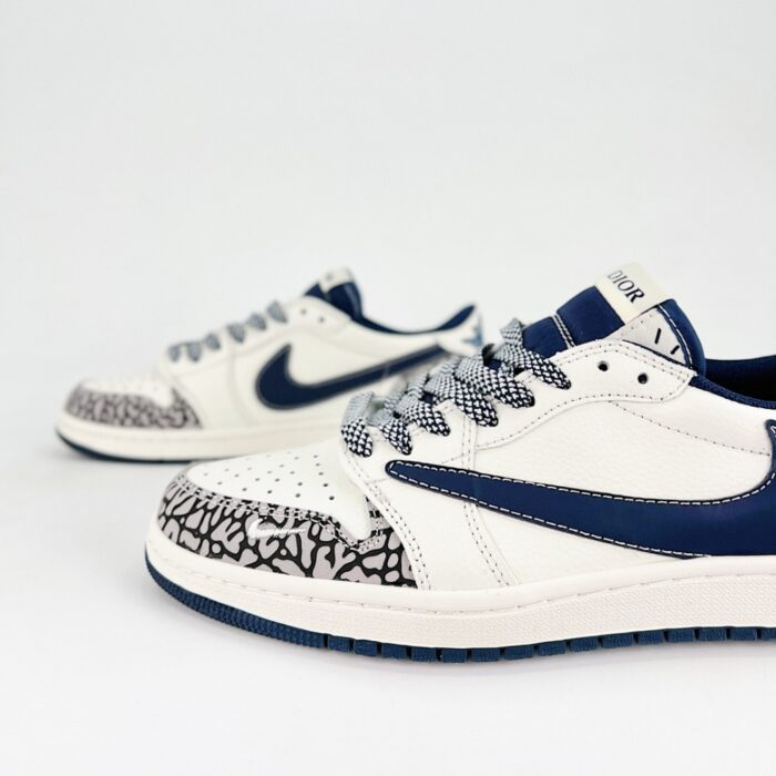 NIKE AIR JORDAN 1 LOW X TRAVIS SCOTT WHITE BLUE - Image 4