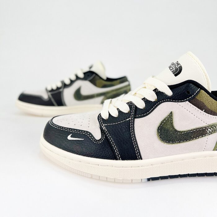 NIKE AIR JORDAN 1 LOW X THE NORTH FACE BLACK GREEN DM9188 013 - Image 4