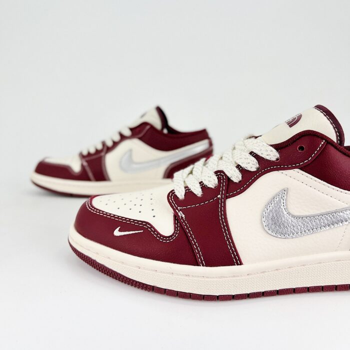 NIKE AIR JORDAN 1 LOW X THE NORTH FACE BURGUNDY XX2422 022 - Image 5