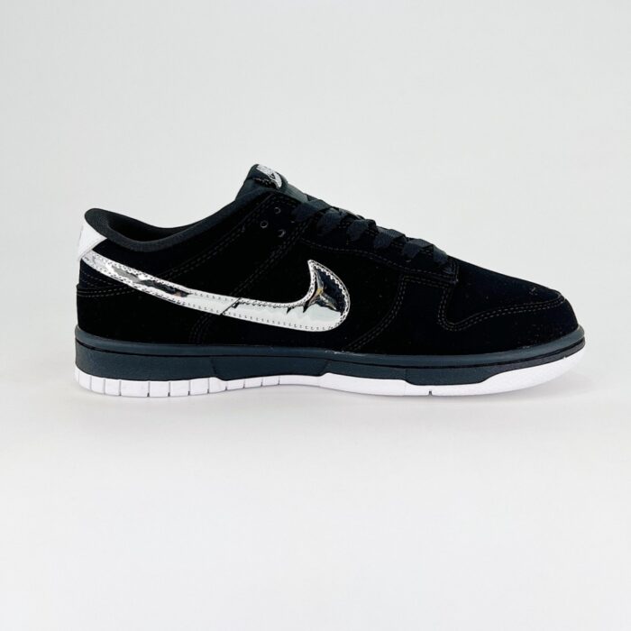 NIKE SB DUNK LOW X THE NORTH FACE BLACK CHROME SILVER - Image 5