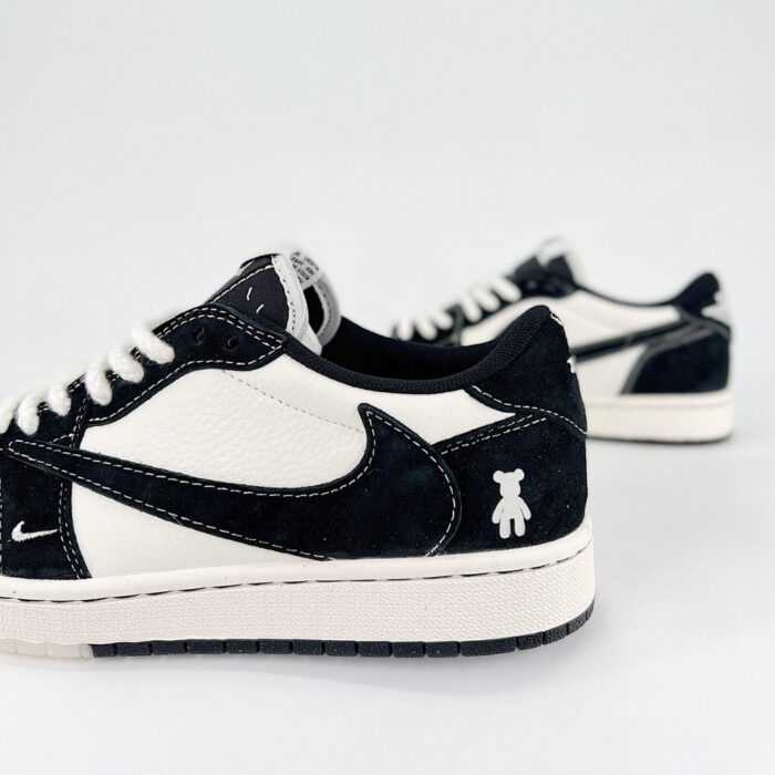 NIKE AIR JORDAN 1 LOW X TRAVIS SCOTT GLOOMY BEAR BLACK WHITE - Image 3